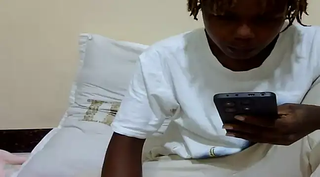 Sexy kienyeji online show from 02-03-25, 05:46