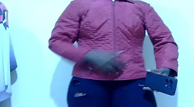 Sexy kienyeji online show from 02-05-25, 01:37