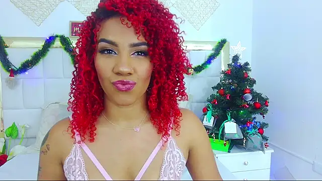 Snapshot of RubyRossel chatting on 12-13-24, 07:43 RubyRossel online show from 12-13-24, 07:43