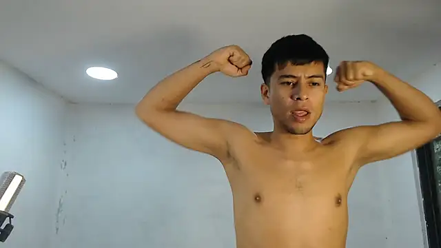 Snapshot of danielitopapuu chatting on 09-30-25, 12:21 danielitopapuu online show from 09-30-25, 12:21