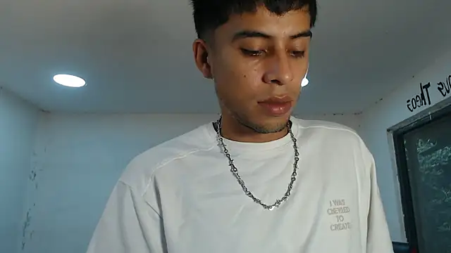 Snapshot of danielitopapuu chatting on 11-09-25, 12:14 danielitopapuu online show from 11-09-25, 12:14