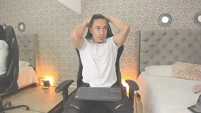 Bryson Collins  online show from 01-14-25, 11:20
