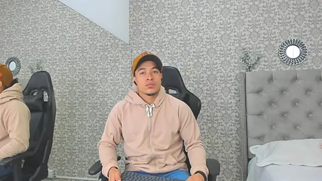 Bryson Collins  online show from 01-29-25, 11:09