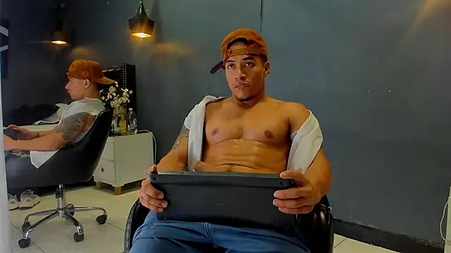 Bryson Collins  online show from 02-22-25, 02:30