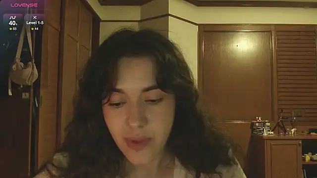 Snapshot of sadetuiningaa chatting on 03-19-25, 05:50 sadetuiningaa online show from 03-19-25, 05:50