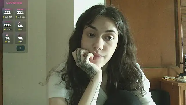 Snapshot of sadetuiningaa chatting on 03-23-25, 03:32 sadetuiningaa online show from 03-23-25, 03:32