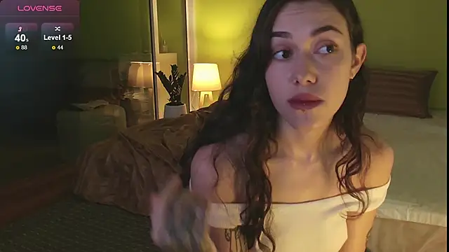 Snapshot of sadetuiningaa chatting on 09-30-25, 12:37 sadetuiningaa online show from 09-30-25, 12:37