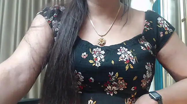 Snapshot of desi-maisa130 chatting on 12-21-24, 10:19 desi-maisa130 online show from 12-21-24, 10:19