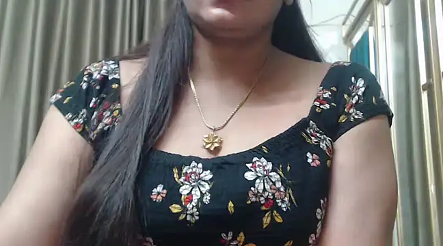Snapshot of desi-maisa130 chatting on 01-18-25, 07:37 desi-maisa130 online show from 01-18-25, 07:37