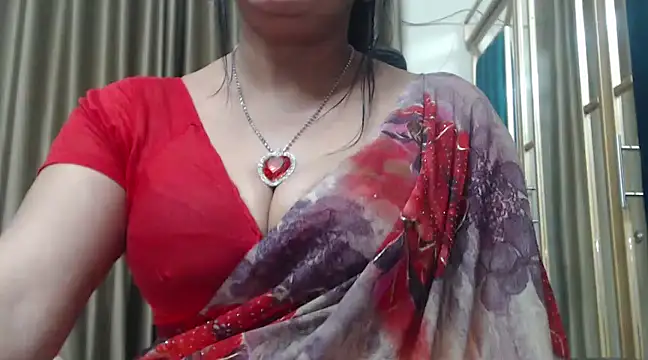 Snapshot of desi-maisa130 chatting on 01-24-25, 09:47 desi-maisa130 online show from 01-24-25, 09:47