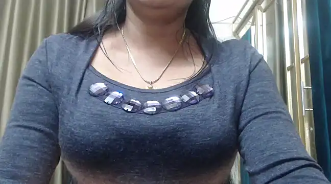 Snapshot of desi-maisa130 chatting on 02-13-25, 03:24 desi-maisa130 online show from 02-13-25, 03:24