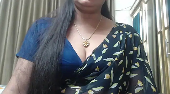 Snapshot of desi-maisa130 chatting on 02-20-25, 05:07 desi-maisa130 online show from 02-20-25, 05:07