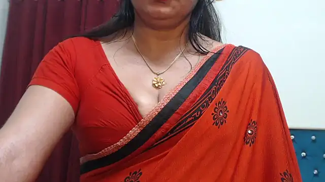 Snapshot of desi-maisa130 chatting on 09-25-25, 04:32 desi-maisa130 online show from 09-25-25, 04:32