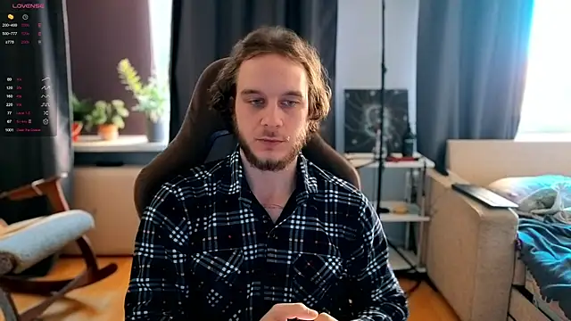 pleasure8869 online show from 10-17-25, 08:39