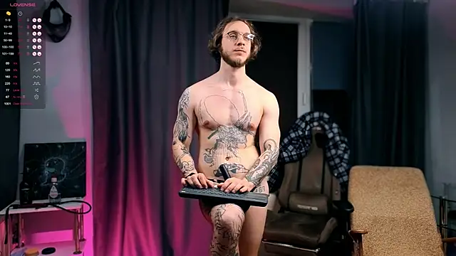 pleasure8869 online show from 10-17-25, 08:44