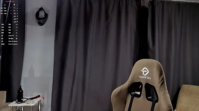 pleasure8869 online show from 10-23-25, 04:56