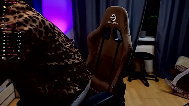 pleasure8869 online show from 12-17-25, 04:29