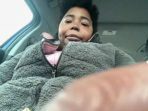 JCCaramelbarbie1 online show from 12-16-24, 05:00