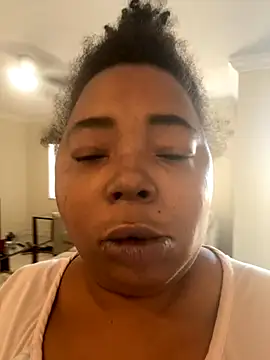 JCCaramelbarbie1 online show from 10-20-25, 04:18