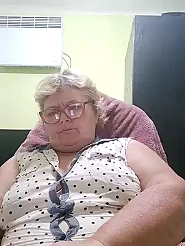 Snapshot of AlenushkaGold chatting on 12-07-24, 05:20 AlenushkaGold online show from 12-07-24, 05:20