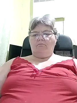 Snapshot of AlenushkaGold chatting on 09-13-25, 07:46 AlenushkaGold online show from 09-13-25, 07:46
