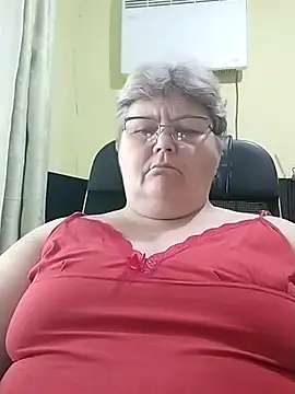 Snapshot of AlenushkaGold chatting on 09-24-25, 09:34 AlenushkaGold online show from 09-24-25, 09:34
