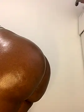 Africanbootie online show from 11-16-25, 06:19