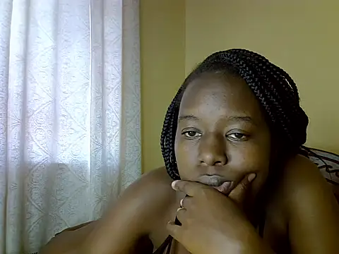 Oliviia  online show from 01-07-25, 12:20