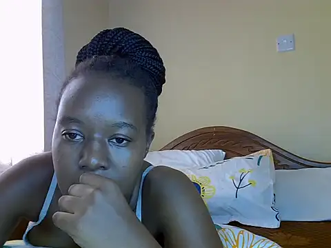 Oliviia  online show from 01-11-25, 07:28