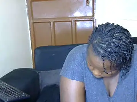 Pretty lilly02 online show from 03-05-25, 01:42