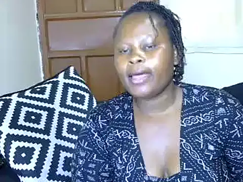 Pretty lilly02 online show from 03-06-25, 10:30