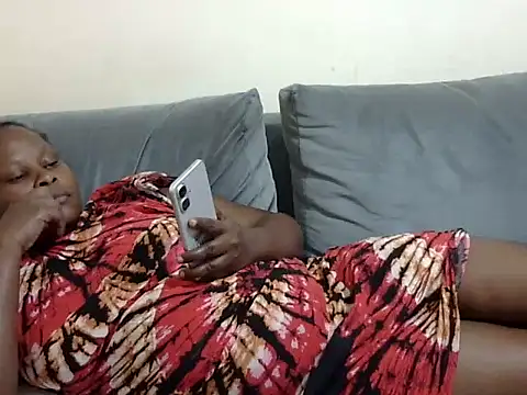 Snapshot of Pretty_lilly02 chatting on 04-11-26, 10:03 Pretty lilly02 online show from 04-11-26, 10:03