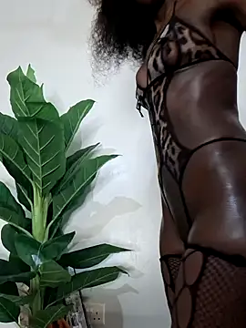 korah01 online show from 11-17-25, 07:47