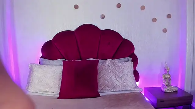 Snapshot of AndreaPink2024 chatting on 04-11-26, 01:15 AndreaPink2024 online show from 04-11-26, 01:15