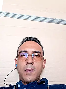 paisa233 online show from 09-11-25, 03:23