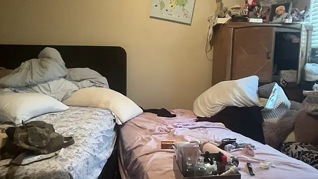 myloveforyouu online show from 04-15-26, 12:34