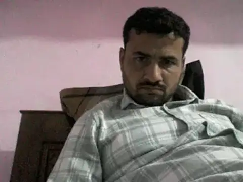 Snapshot of lallantoplonda chatting on 02-17-26, 04:02 lallantoplonda online show from 02-17-26, 04:02