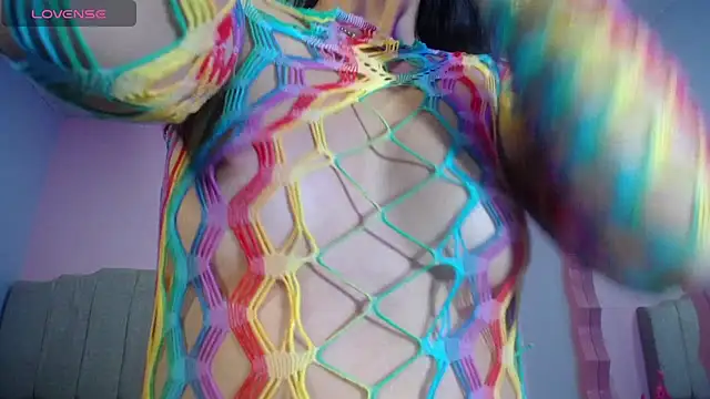 lizzyluk ch online show from 10-30-25, 10:21