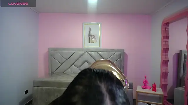 lizzyluk ch online show from 11-08-25, 04:51