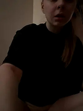 wrenlie online show from 09-18-25, 03:30