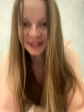 wrenlie online show from 10-05-25, 07:12