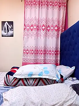 Sexyxcurves online show from 10-24-25, 10:44