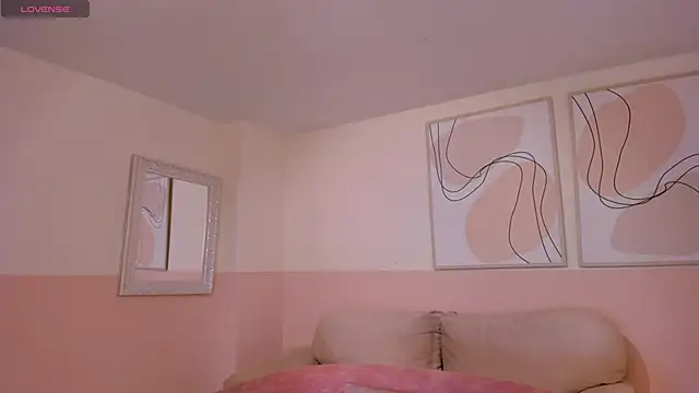 ValeriaRiveraX online show from 02-13-25, 07:24