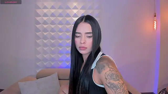 MariaHerrera  online show from 10-19-25, 05:24