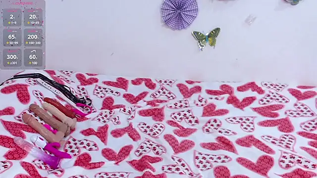 Snapshot of valen_natasha chatting on 12-31-24, 01:15 valen natasha online show from 12-31-24, 01:15