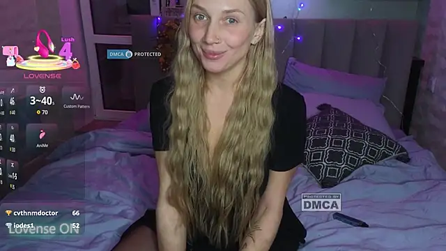 Snapshot of GoodGirl0024 chatting on 11-06-25, 08:21 GoodGirl0024 online show from 11-06-25, 08:21