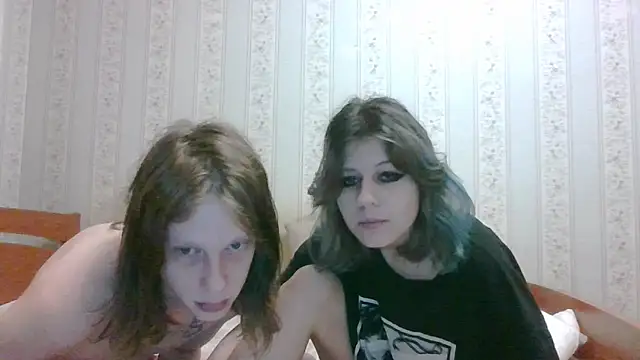Snapshot of Crystal_Love_Porn chatting on 12-06-24, 04:03 Crystal Love Porn online show from 12-06-24, 04:03