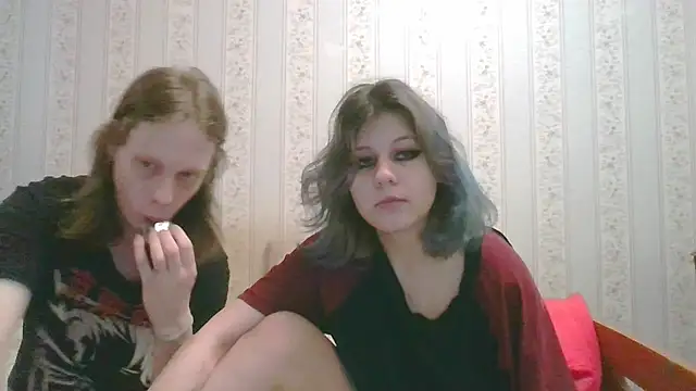 Snapshot of Crystal_Love_Porn chatting on 12-06-24, 10:38 Crystal Love Porn online show from 12-06-24, 10:38
