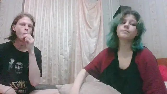 Snapshot of Crystal_Love_Porn chatting on 12-25-24, 09:33 Crystal Love Porn online show from 12-25-24, 09:33