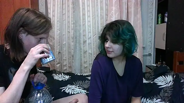 Snapshot of Crystal_Love_Porn chatting on 02-08-25, 11:02 Crystal Love Porn online show from 02-08-25, 11:02